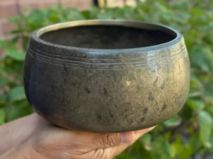 Mani Antique Rare Singing Bowl from Himalaya 7 Inches