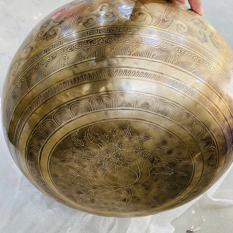 Himalayan Singing Bowl: Extra Large Buddha Carved Bowl - Image 6
