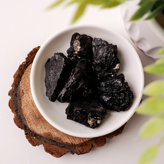 Black Tourmaline Gemstones (Pack of 10) - Image 2