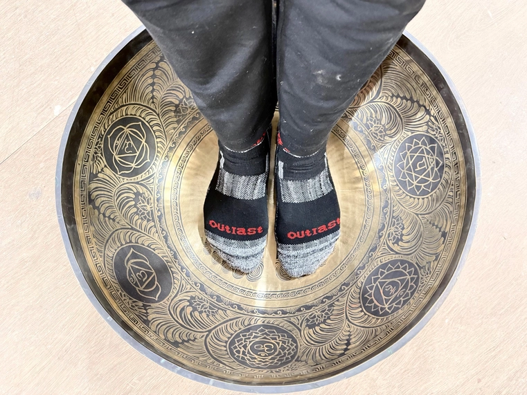 Buddha Feet Carved Tibetan Singing Bowl For Chakra Healing - Image 5