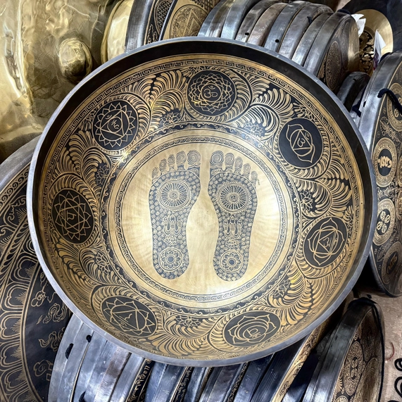 Buddha Feet Carved Tibetan Singing Bowl For Chakra Healing - Image 6