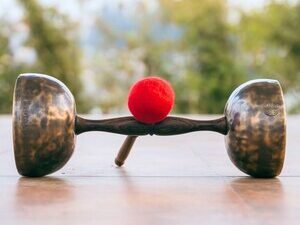 Handmade Double Chalice Singing Bowl: 7-Metal Chakra Healing - C & F Notes