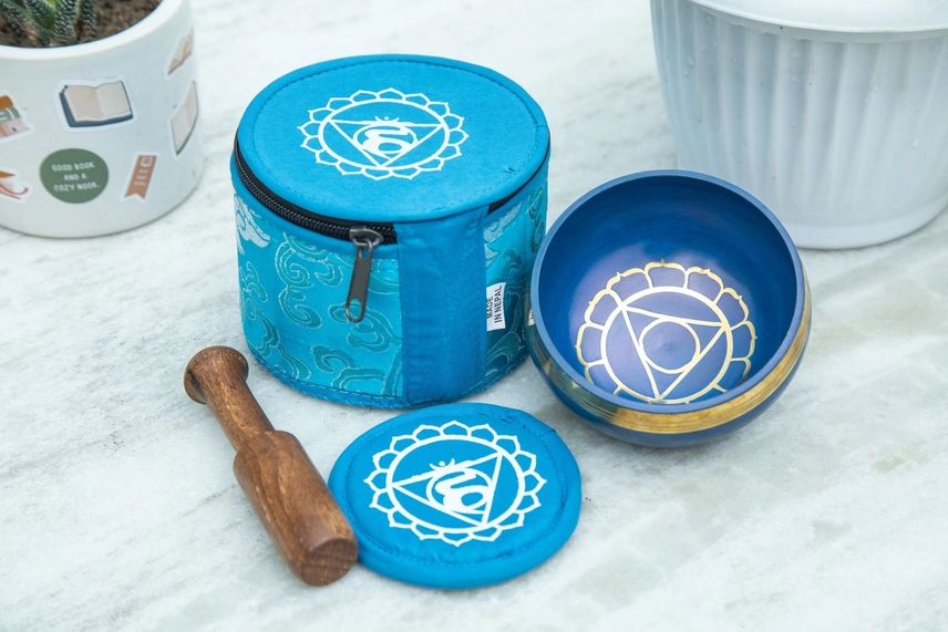 Handmade Tibetan Chakra Singing Bowl Set For Meditation - Image 5