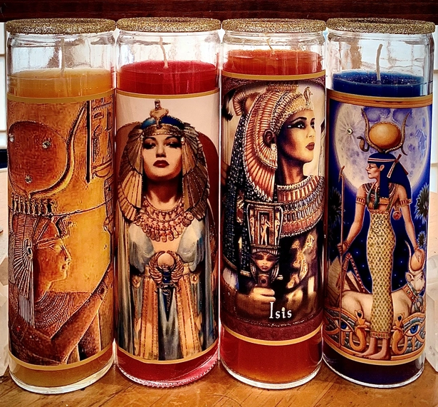 Isis Glitter Prayer Candle - Image 4