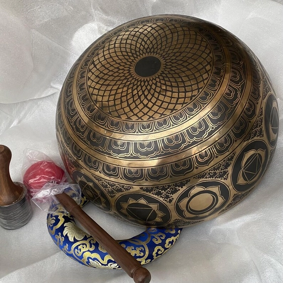 Large Flower of Life Singing Bowl Deep Sound Therapy (15-24 Inches) - Image 5