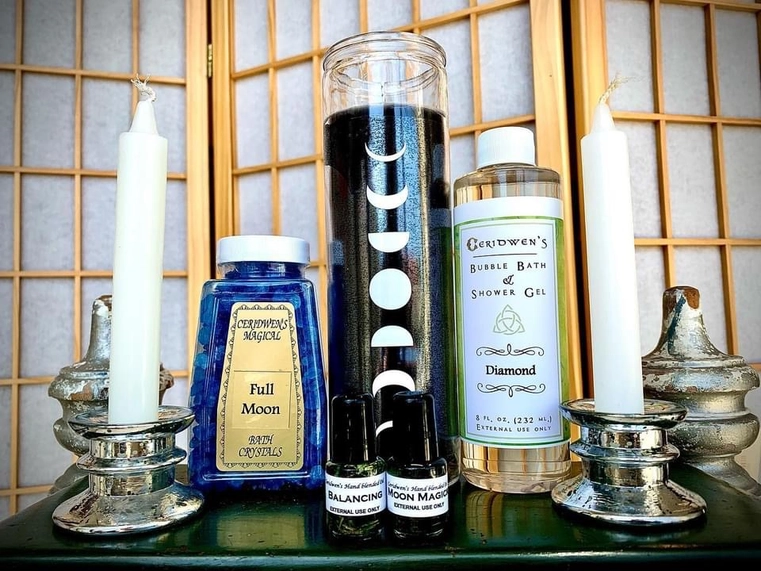 Moon Cycles Full Moon DXM Candle - Image 2
