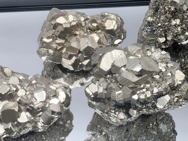 Peruvian Pyrite Crystal Clusters Natural Raw - Image 2