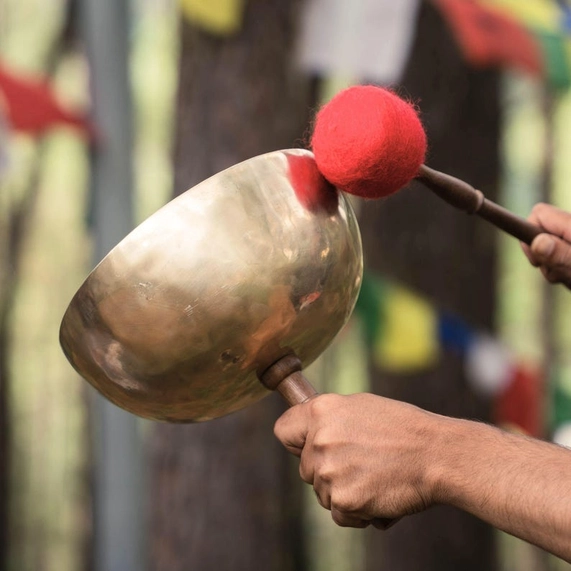 Seven Metal Handle Singing Bowl: Tibetan Sound Healing with Mallet