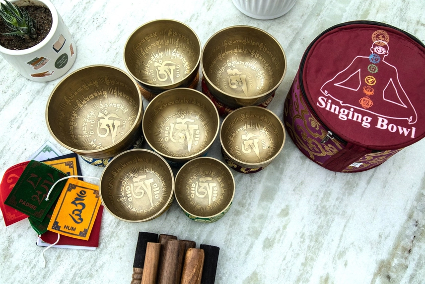 Tibetan Mantra Etched Singing Bowl Handmade Set