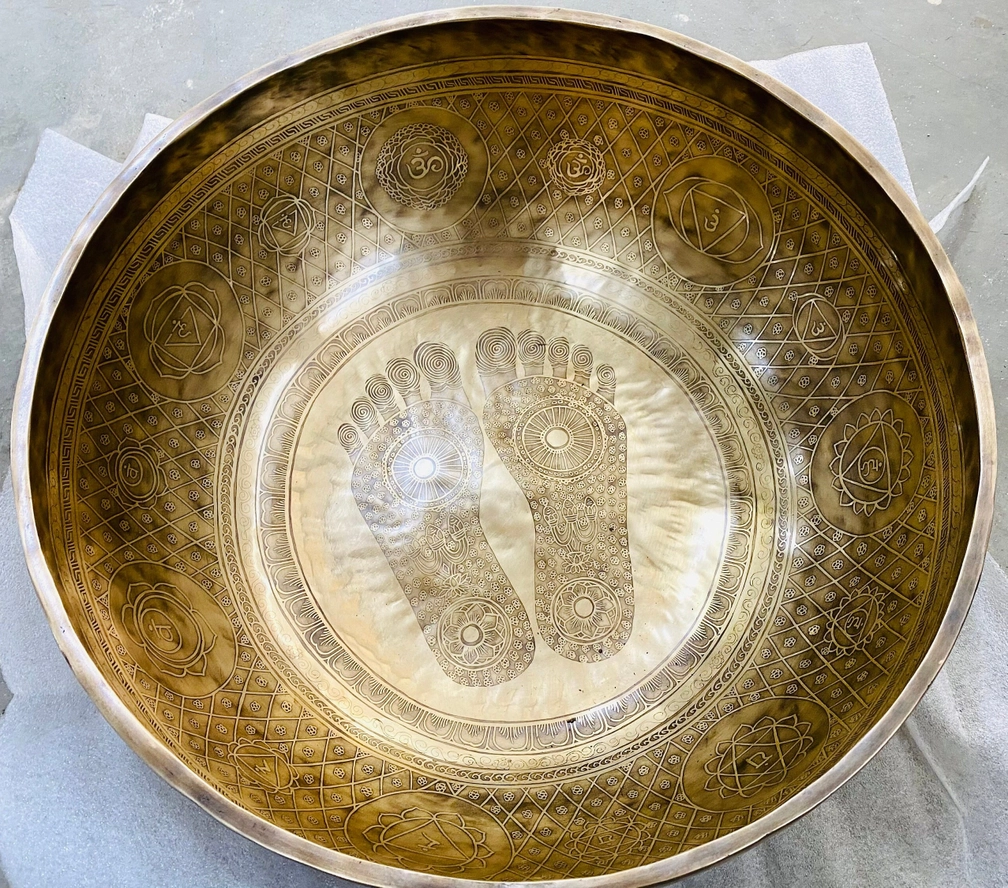 Himalayan Singing Bowl: Extra Large Buddha Carved Bowl